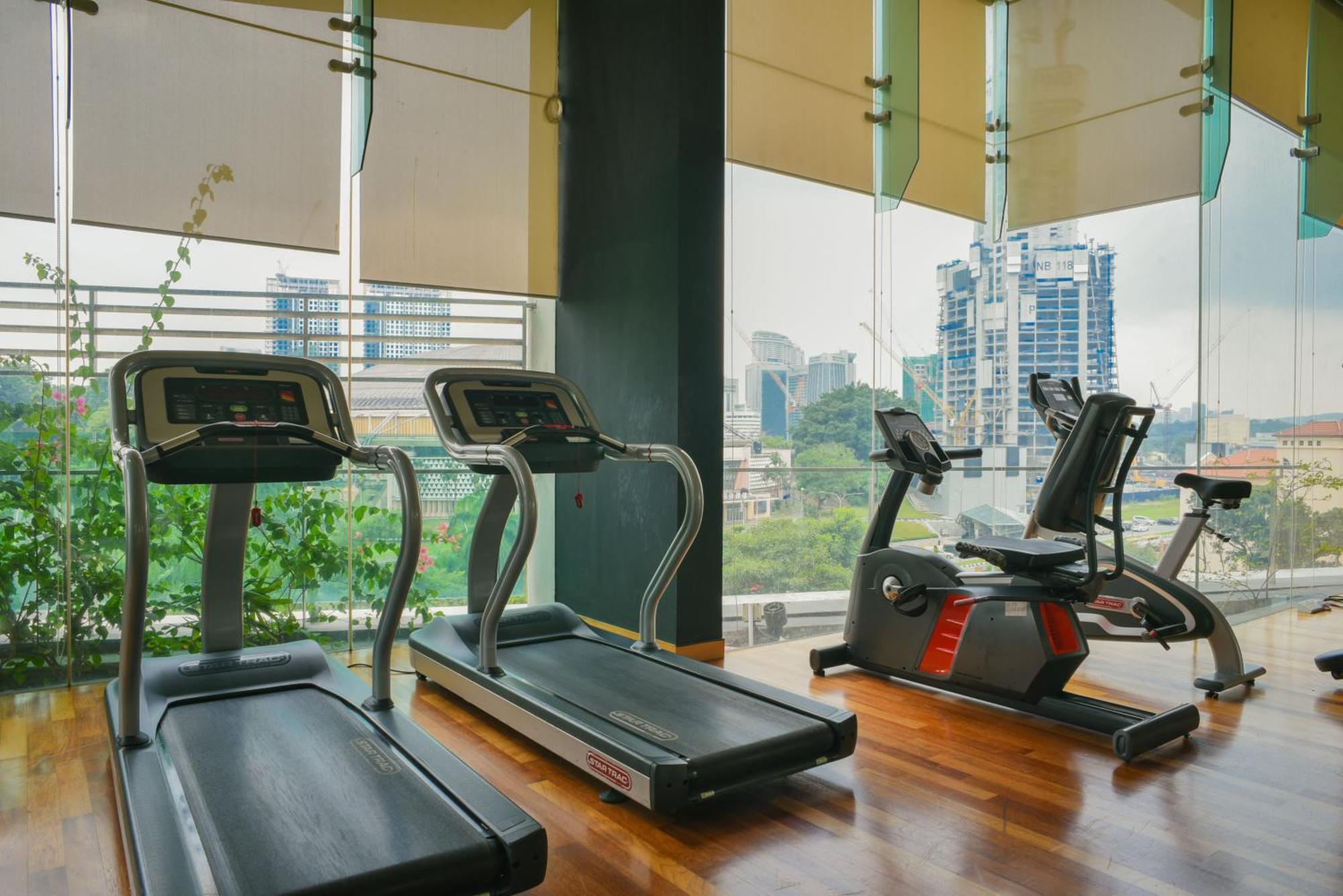 Couple Suite At Casa Residency 5 Mins Walk To Lrt, Jalan Alor & Bukit Bintang Куала-Лумпур Экстерьер фото