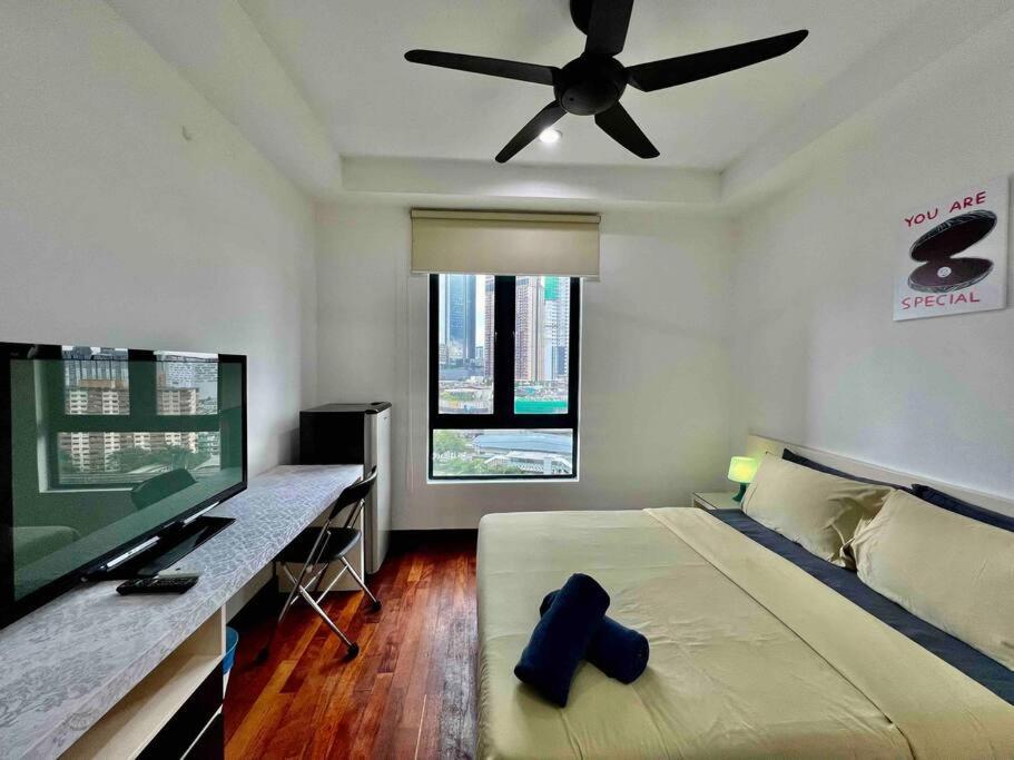 Couple Suite At Casa Residency 5 Mins Walk To Lrt, Jalan Alor & Bukit Bintang Куала-Лумпур Экстерьер фото